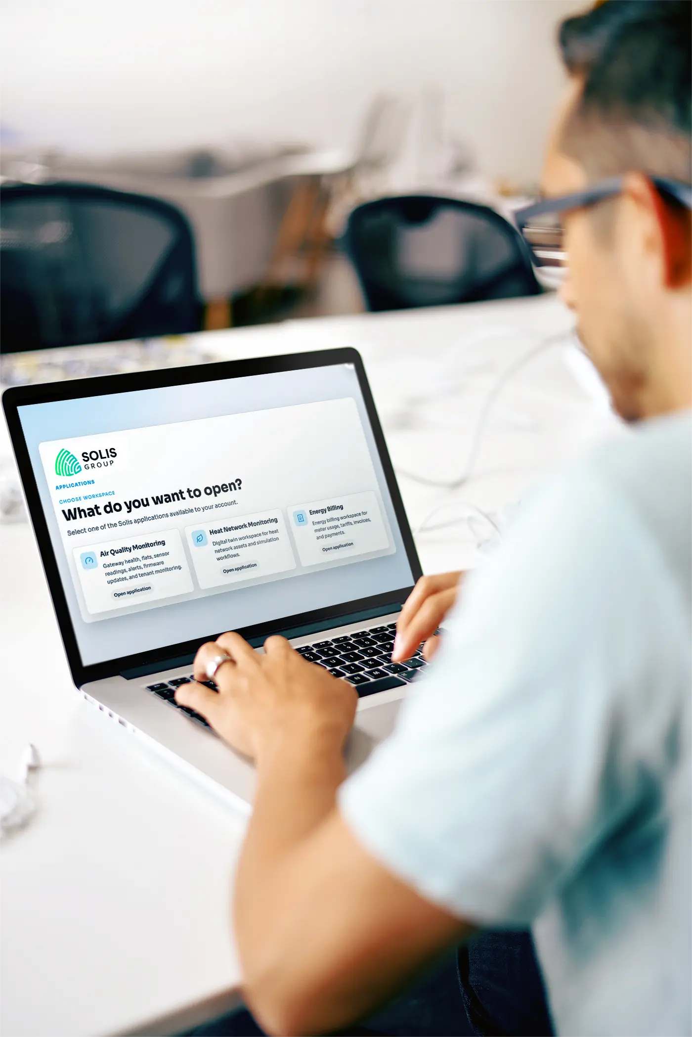 Using smart technology to manage building maintenance